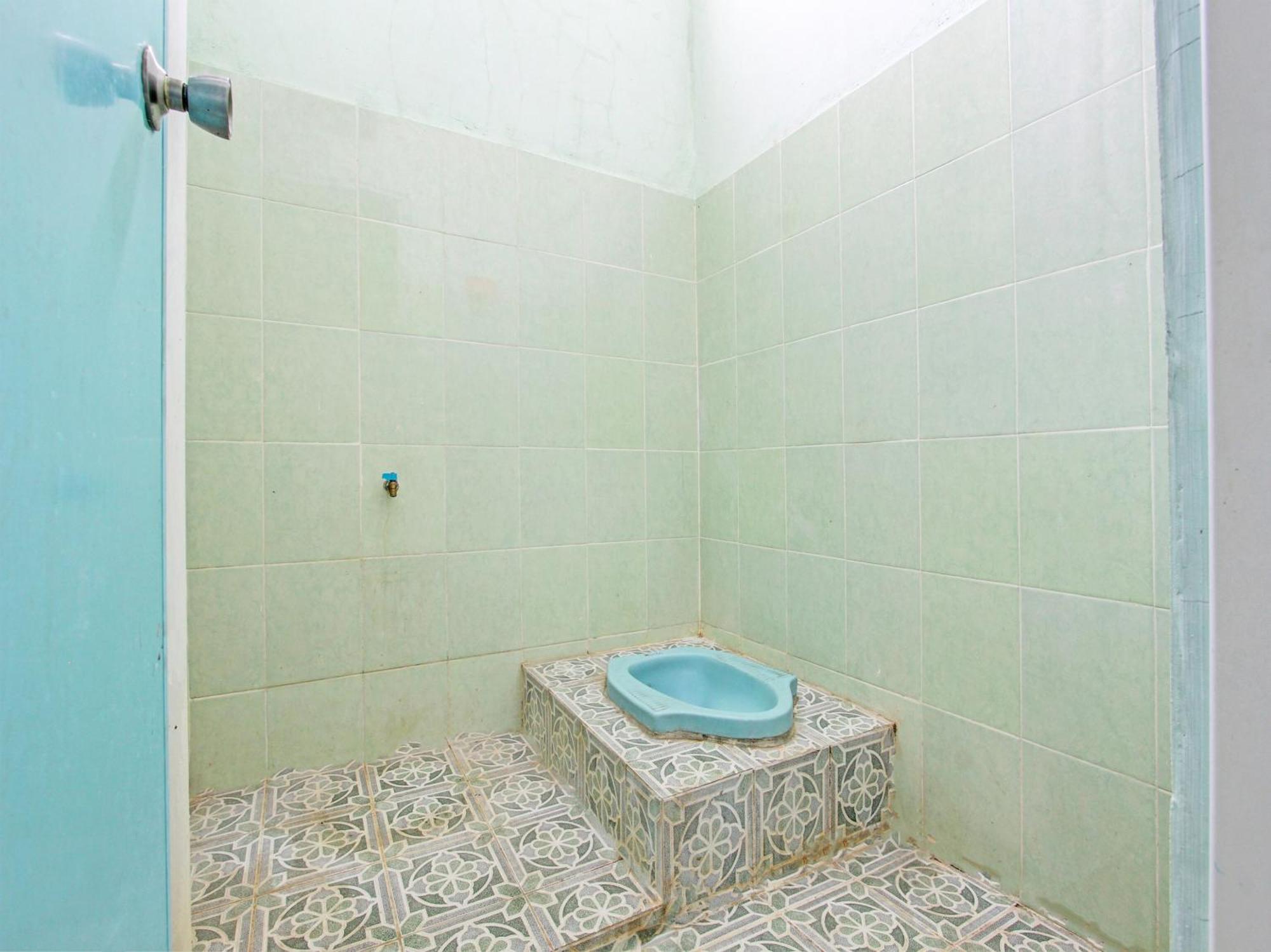 Spot On 93020 Rumah Singgah Ganjuran Bantul Exterior photo