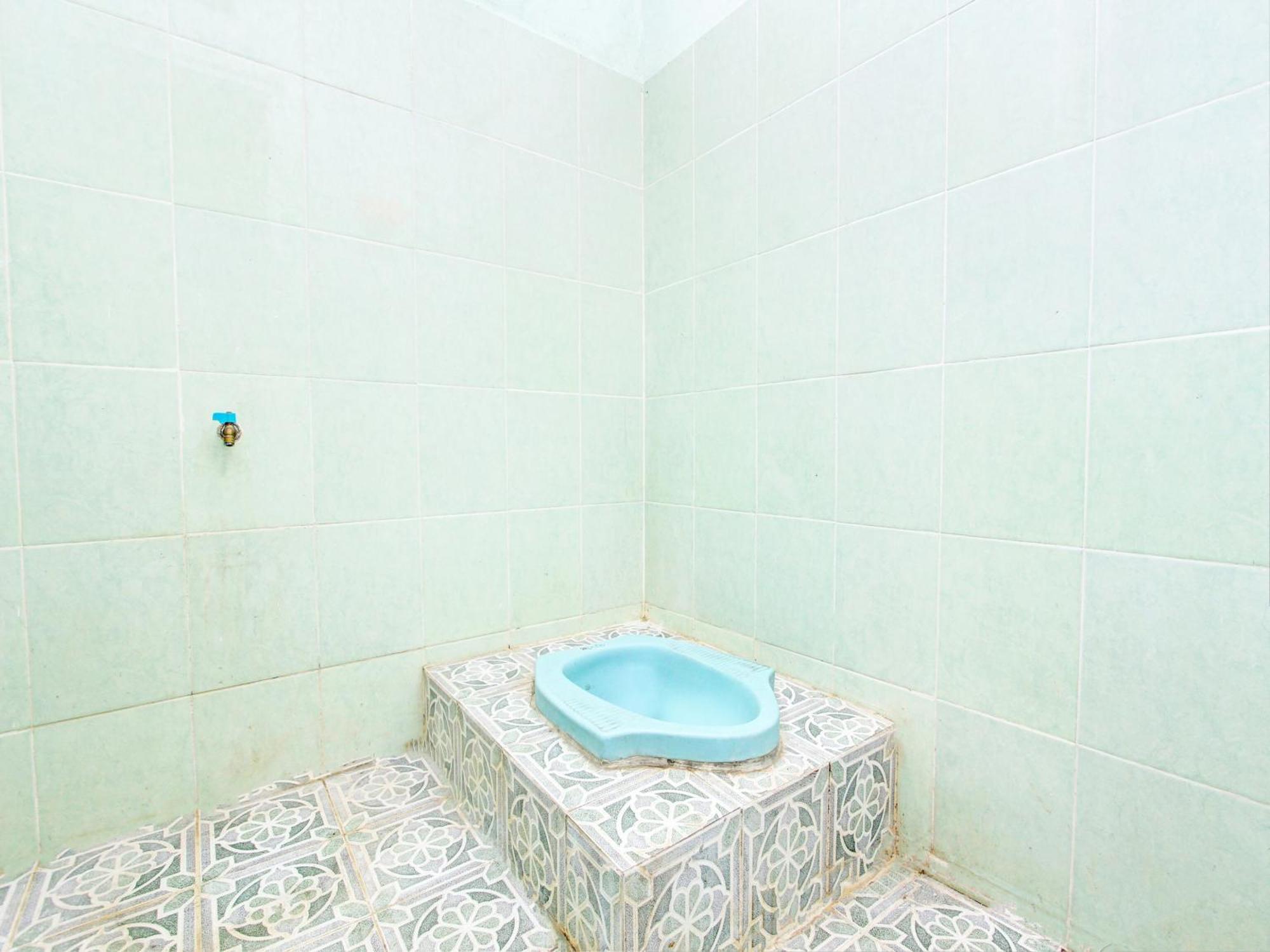 Spot On 93020 Rumah Singgah Ganjuran Bantul Exterior photo